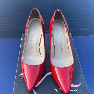 Size 6 red patent leather pumps
